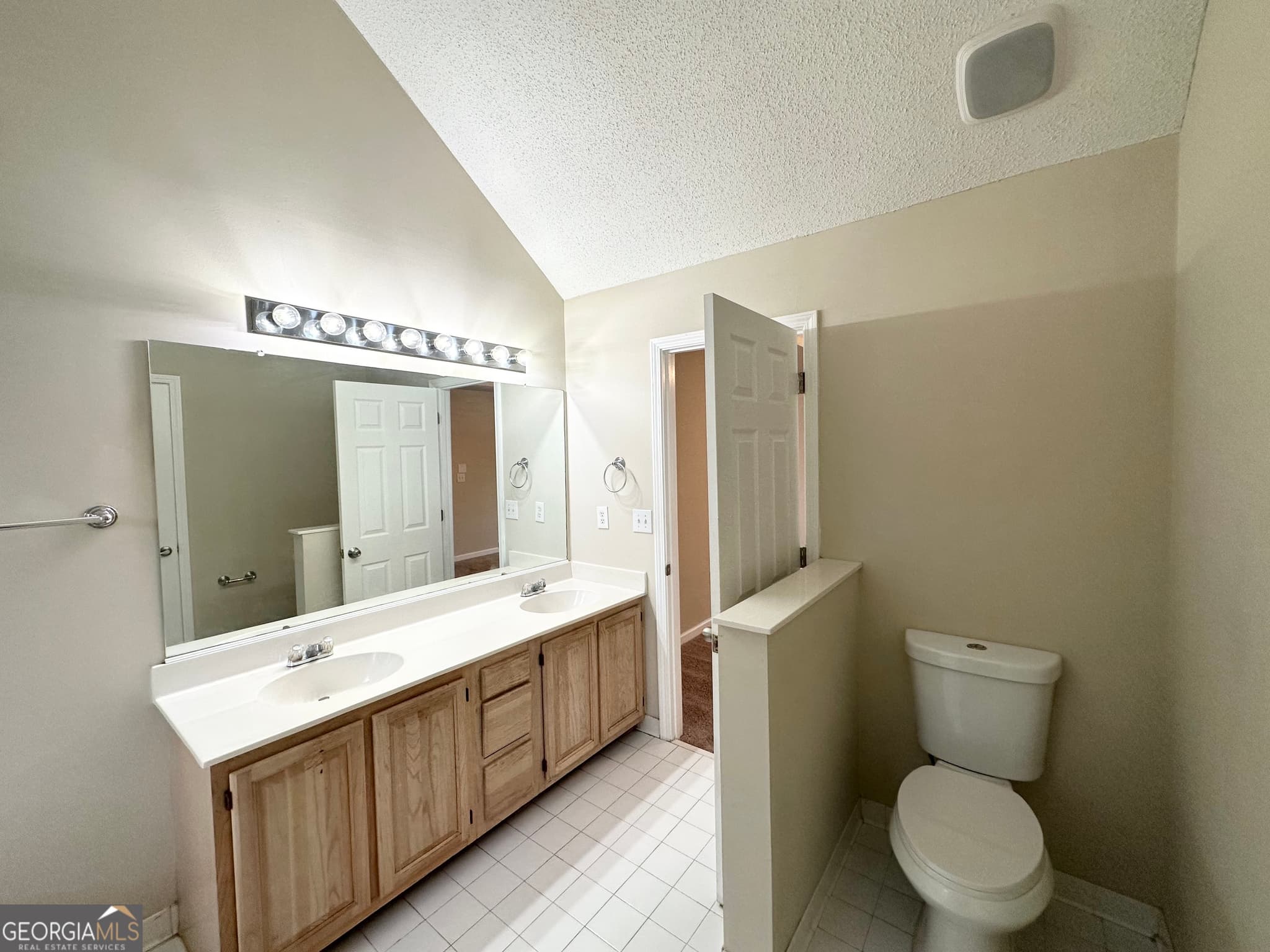 5 bedroom, 3 bathroom, 3,598 sq ft single family residence for sale at 1134 Wagon Trace, Douglasville, GA 30134 — photo 10