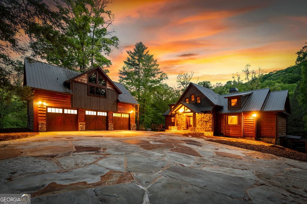5 bedroom, 5 bathroom, 4,950 sq ft cabin,single family residence for sale at 2100 Big Creek Road, Cherry Log, GA 30522 — photo 5