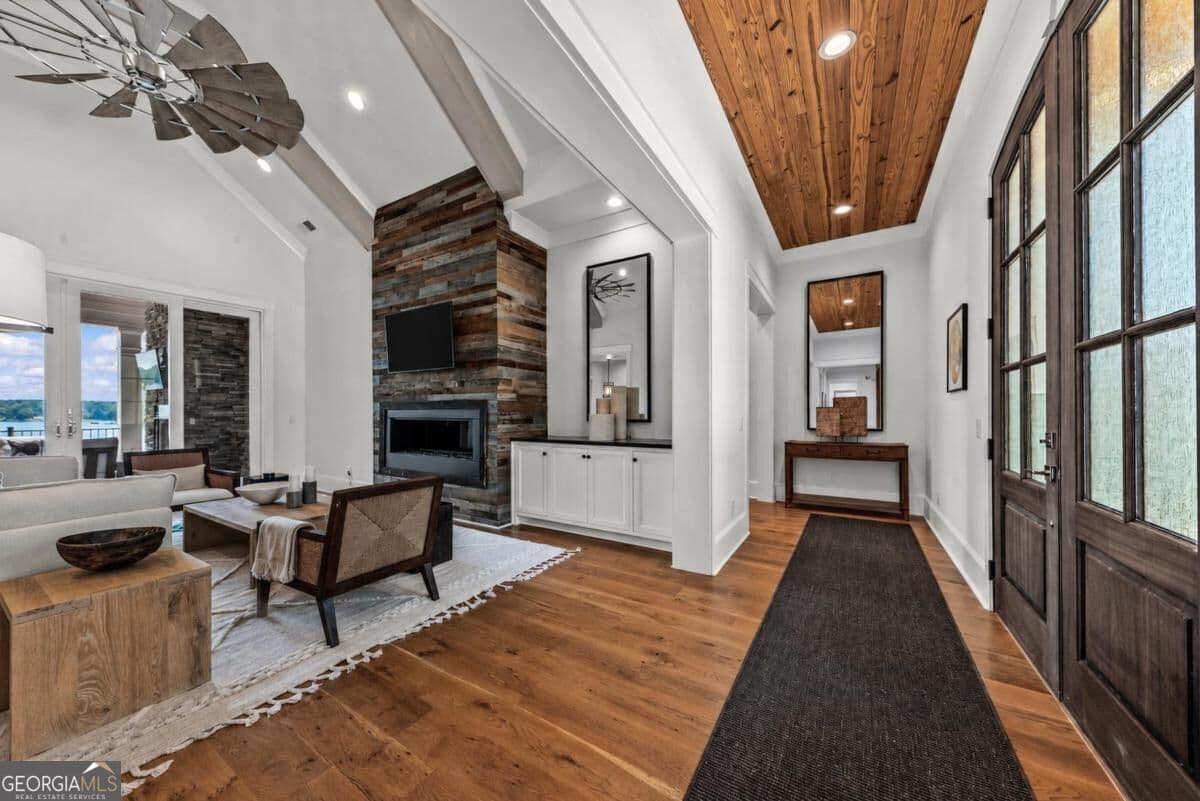 6 bedroom, 5 bathroom, 6,521 sq ft single family residence for sale at 1030 South Shoals Drive, Greensboro, GA 30642 — photo 10