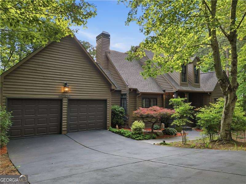 4 bedroom, 3.5 bathroom, 2,749 sq ft single family residence sold at 122 Woodstream Point, Big Canoe, GA 30143