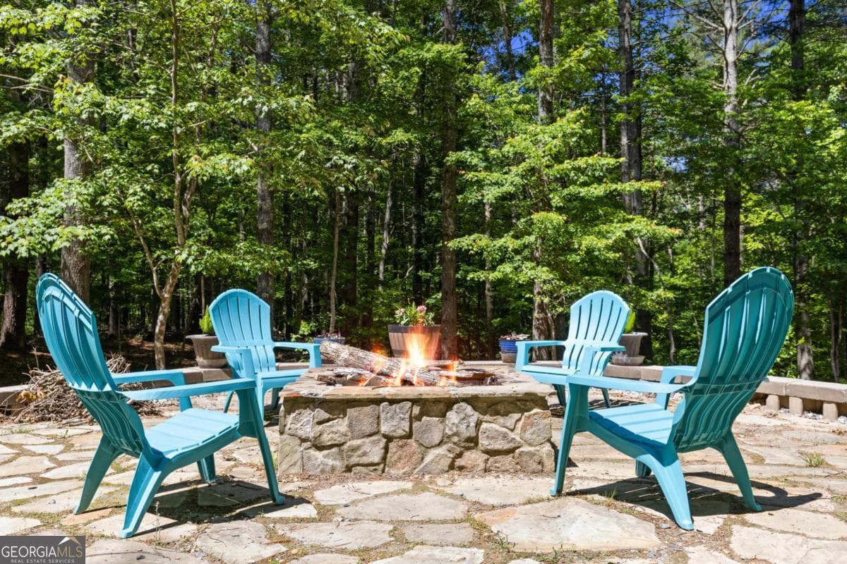 2 bedroom, 2 bathroom, 1,164 sq ft cabin,single family residence for sale at 206 Winding Brook Trail, Morganton, GA 30560 — photo 5