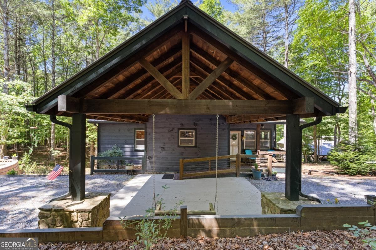 2 bedroom, 2 bathroom, 1,164 sq ft cabin,single family residence for sale at 206 Winding Brook Trail, Morganton, GA 30560 — photo 3
