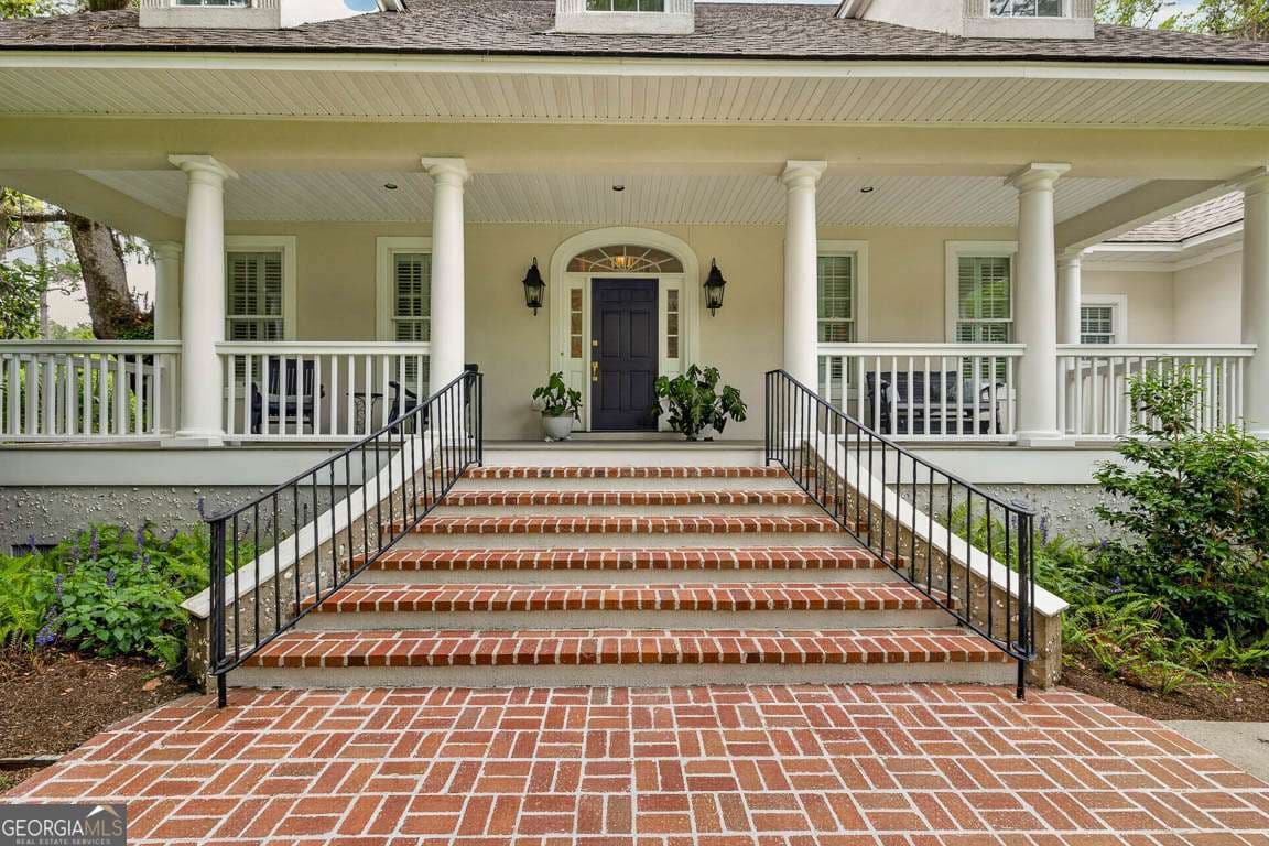 4 bedroom, 3.5 bathroom, 3,651 sq ft single family residence sold at 31 Tanglewood Road, St. Simons, GA 31522