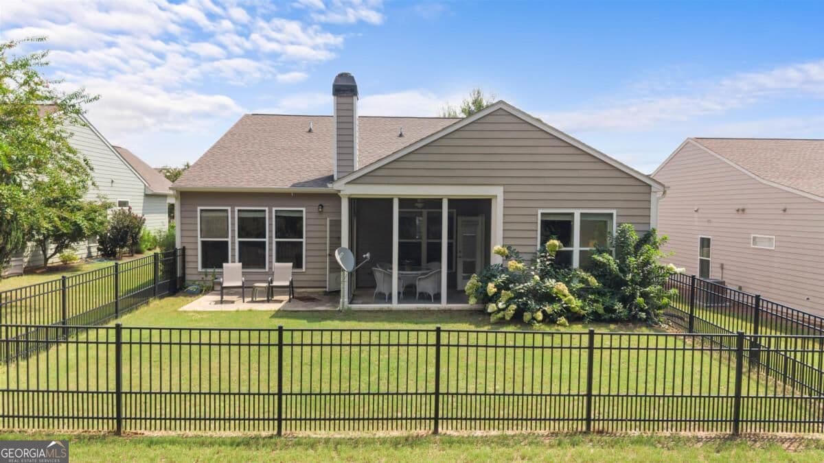2 bedroom, 2 bathroom single family residence for sale at 1061 Crooked Creek Road, Greensboro, GA 30642 — photo 3
