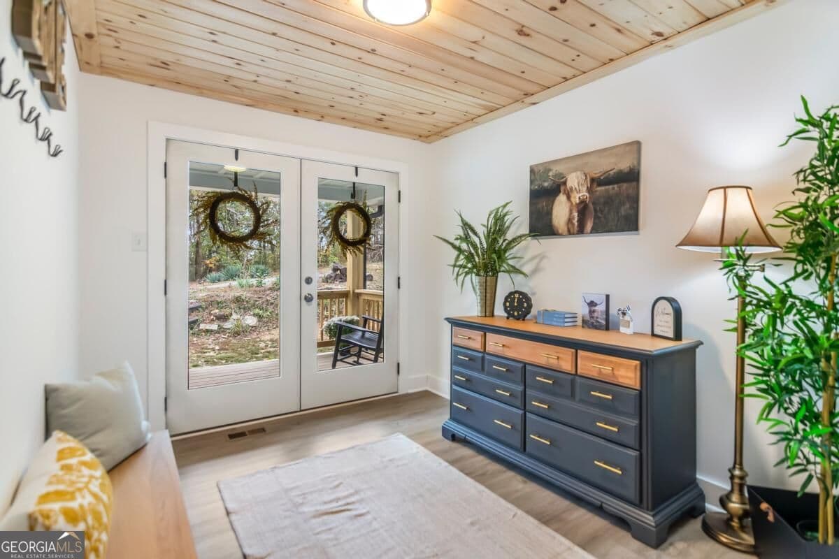 4 bedroom, 2 bathroom, 1,729 sq ft single family residence for sale at 587 E Oak Trace, Jasper, GA 30143 — photo 6
