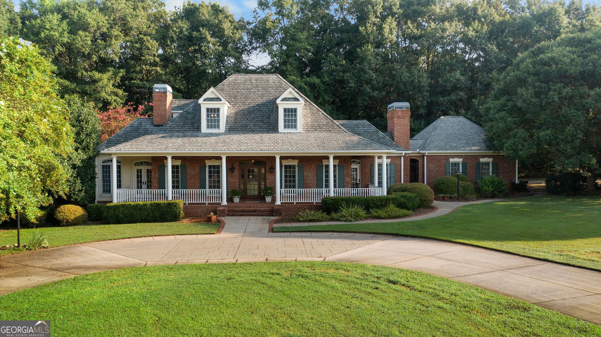 5 bedroom, 4.5 bathroom, 3,119 sq ft single family residence for sale at 75 Rivercreek Crossing, Kingston, GA 30145 — photo 1 of 63