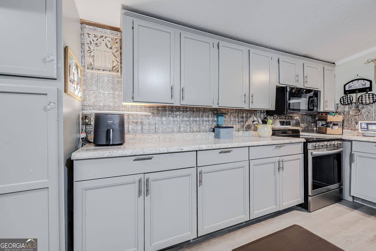 3 bedroom, 2 bathroom, 1,848 sq ft manufactured home,single family residence for sale at 150 Reed Street, Meldrim, GA 31318 — photo 8