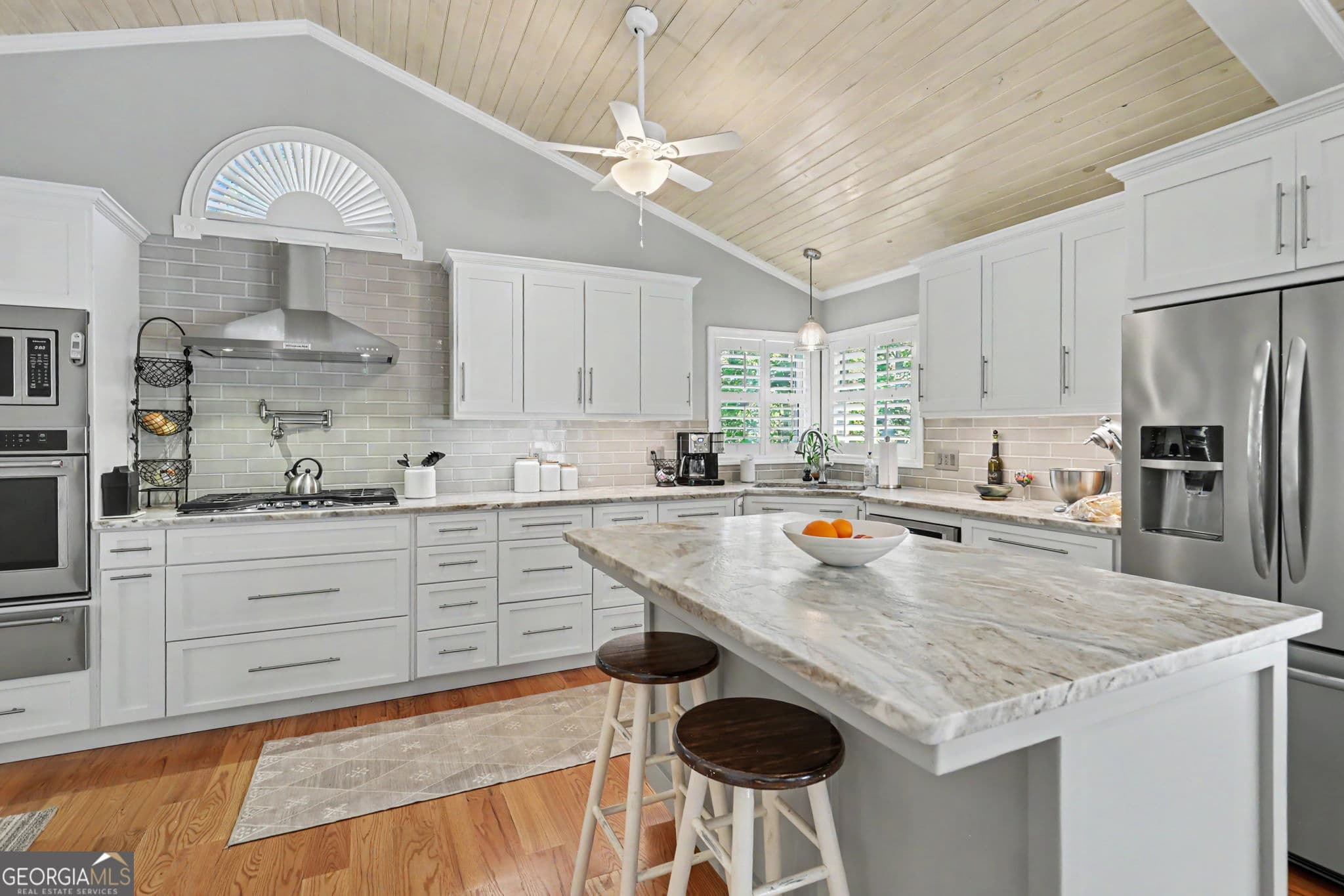 3 bedroom, 3 bathroom, 2,360 sq ft single family residence for sale at 174 Bell Colony Road, Dillard, GA 30537 — photo 2