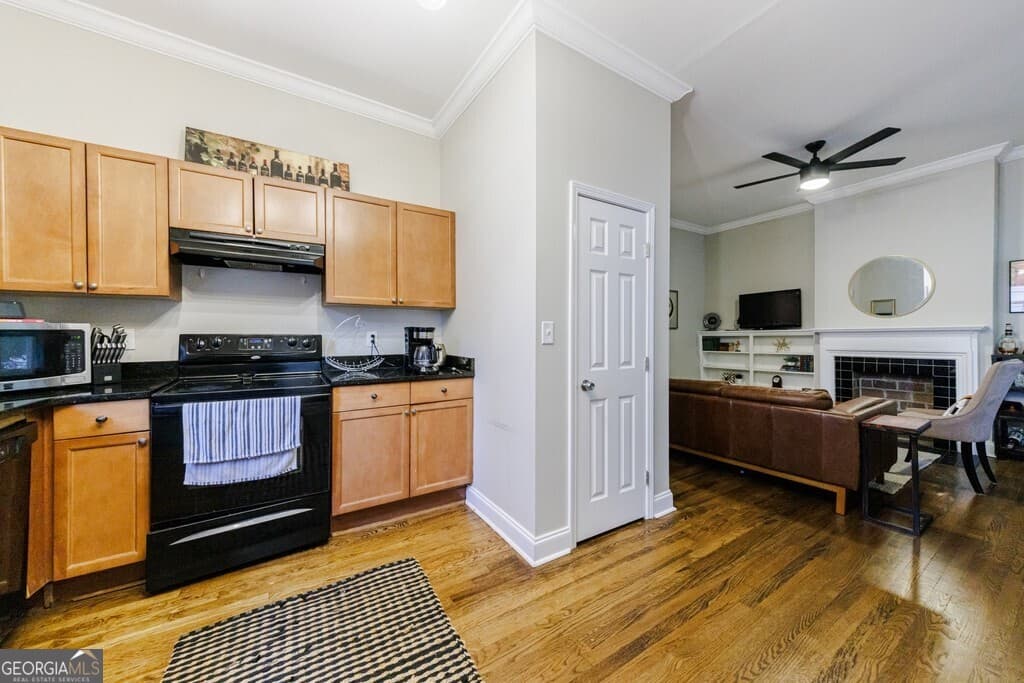 3 bedroom, 2 bathroom, 1,324 sq ft single family residence for rent at 358 Clifford Avenue, Atlanta, GA 30317 for $2,850 a month — photo 6