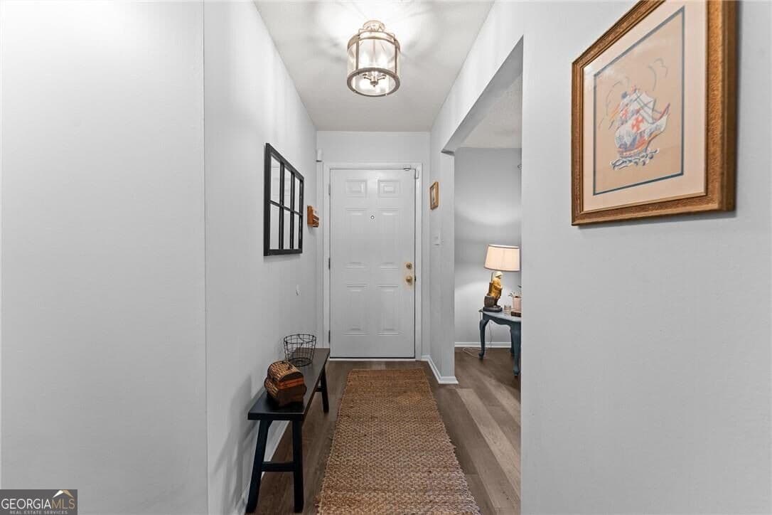 4 bedroom, 2 bathroom, 2,271 sq ft single family residence for sale at 606 Tibet Avenue, Savannah, GA 31406 — photo 3