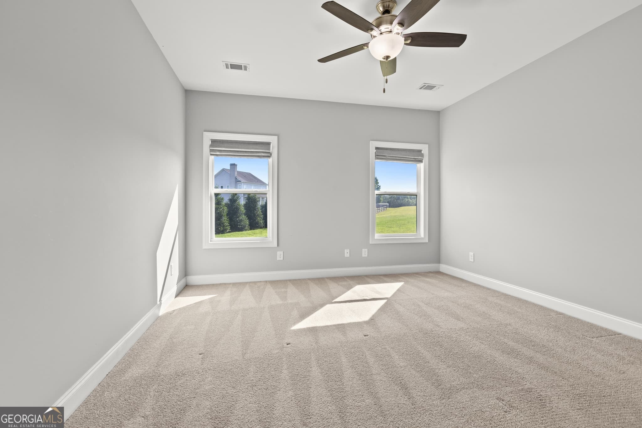 4 bedroom, 2.5 bathroom, 2,330 sq ft single family residence under contract at 1641 County Rd 548, Lanett, AL 36863 — photo 10