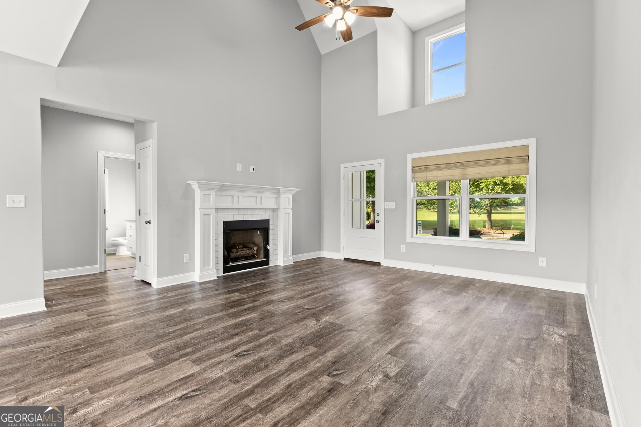 4 bedroom, 2.5 bathroom, 2,330 sq ft single family residence under contract at 1641 County Rd 548, Lanett, AL 36863 — photo 8