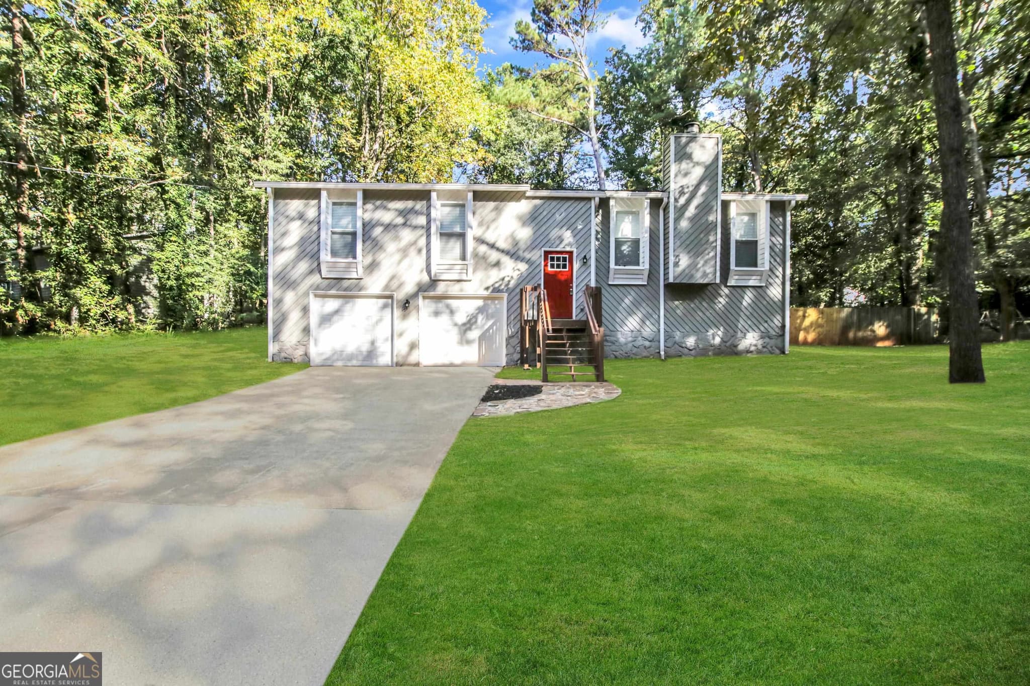 4 bedroom, 2 bathroom, 2,494 sq ft single family residence for rent at 1107 Wildwood Lane, Lawrenceville, GA 30046 for $2,175 a month — photo 1 of 1