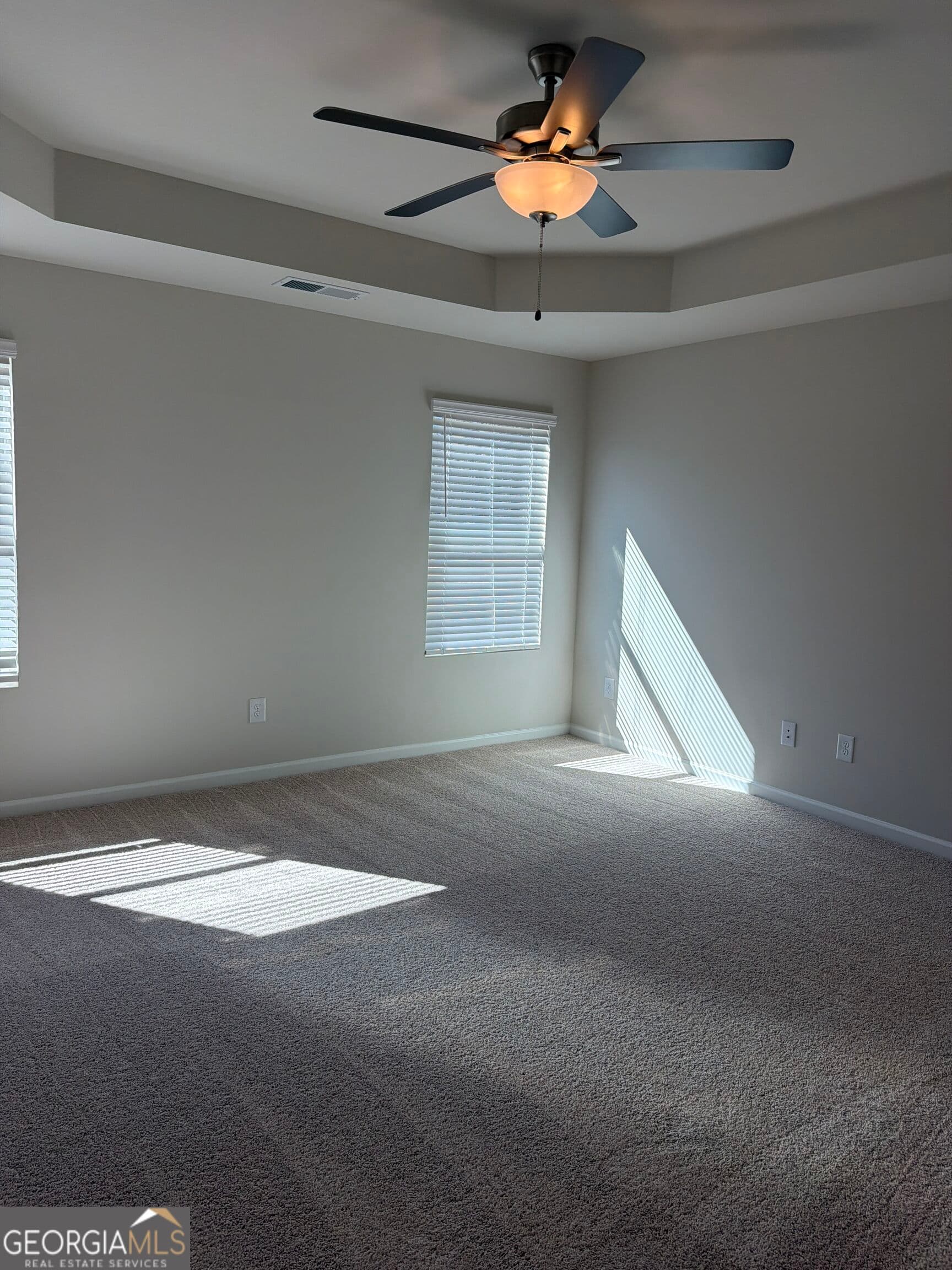 3 bedroom, 2.5 bathroom townhouse for rent at 6410 Rosetta Drive, South Fulton, GA 30331 for $2,050 a month — photo 6