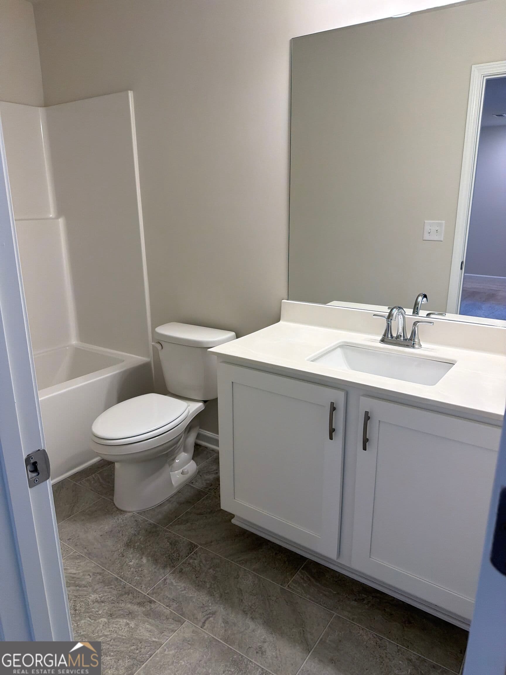3 bedroom, 2.5 bathroom townhouse for rent at 6410 Rosetta Drive, South Fulton, GA 30331 for $2,050 a month — photo 10