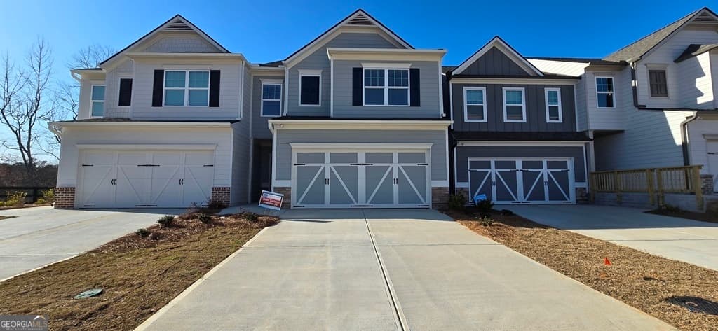 3 bedroom, 2.5 bathroom, 1,804 sq ft townhouse for rent at 64 Sepia Oak Drive, Newnan, GA 30263 for $2,400 a month — photo 1 of 1