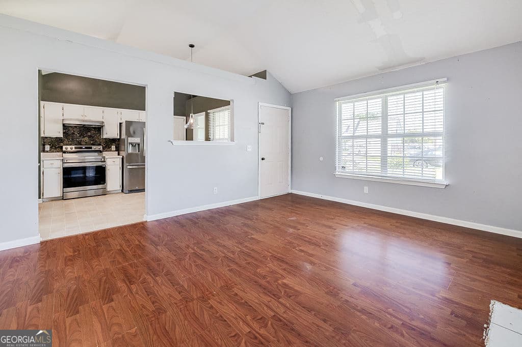 3 bedroom, 2 bathroom, 1,221 sq ft single family residence for sale at 123 Berwick Lakes Boulevard, Pooler, GA 31322 — photo 5