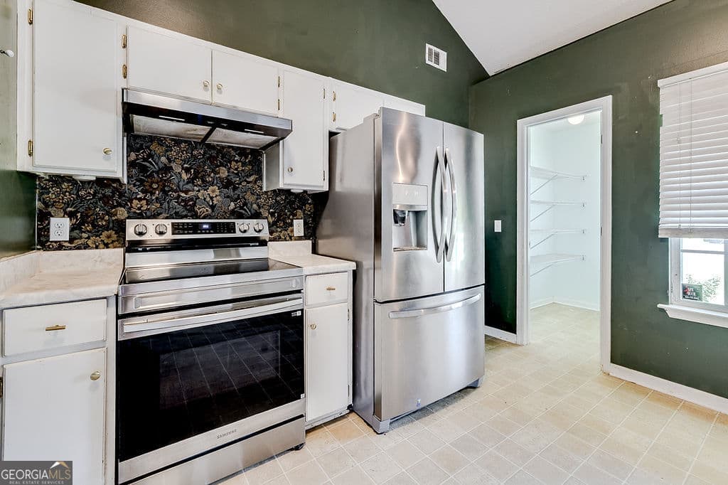 3 bedroom, 2 bathroom, 1,221 sq ft single family residence for sale at 123 Berwick Lakes Boulevard, Pooler, GA 31322 — photo 8