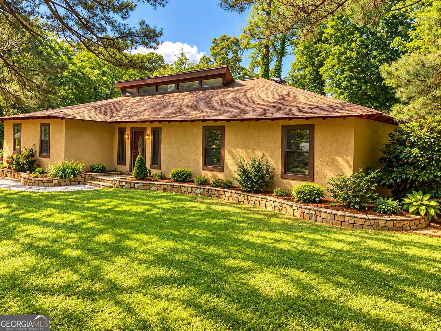 4 bedroom, 2 bathroom, 1,952 sq ft single family residence for sale at 1288 Lakewood Drive, Conyers, GA 30013 — photo 2