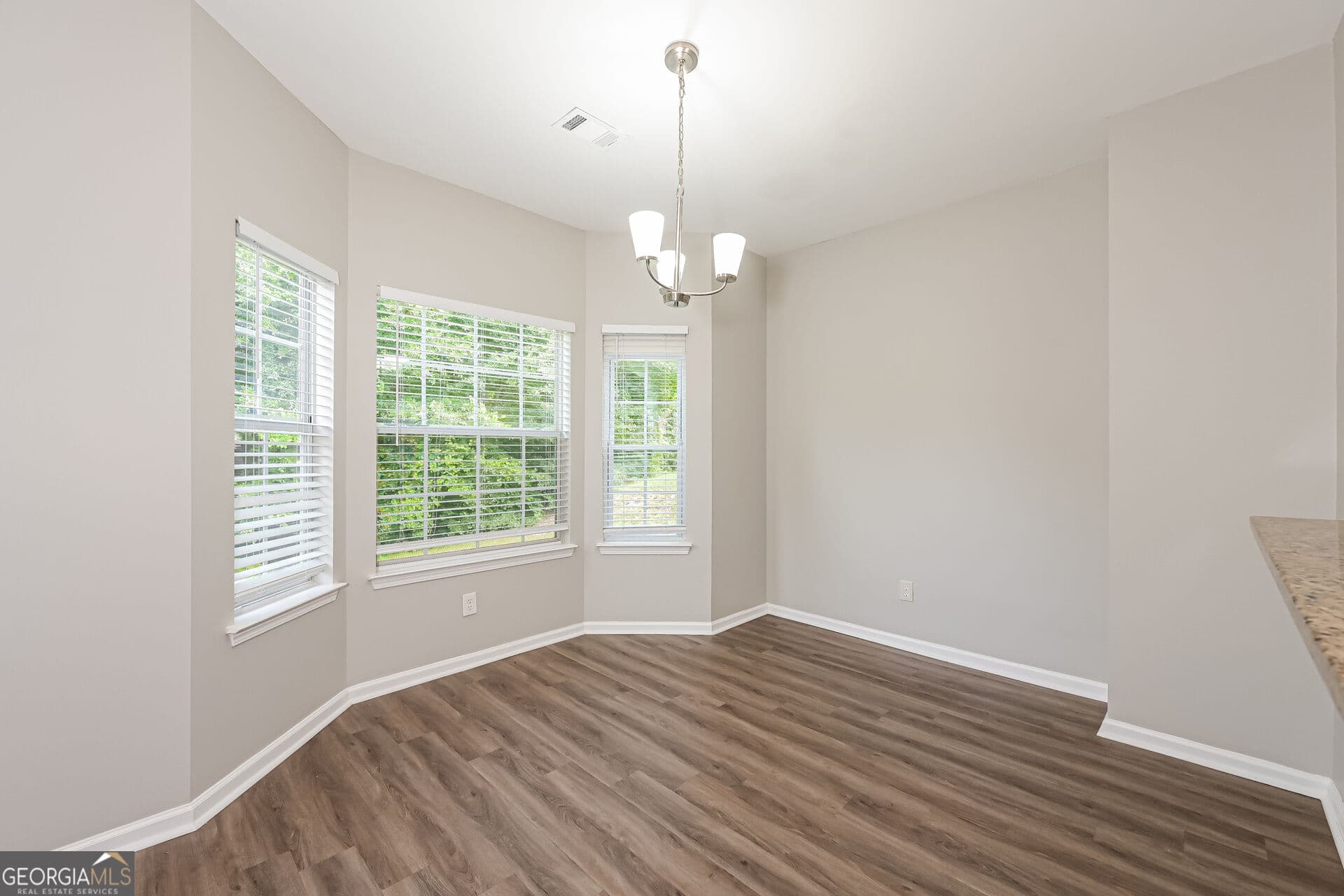 4 bedroom, 2.5 bathroom, 2,900 sq ft single family residence for sale at 999 Baltic Way, Lithonia, GA 30058 — photo 5