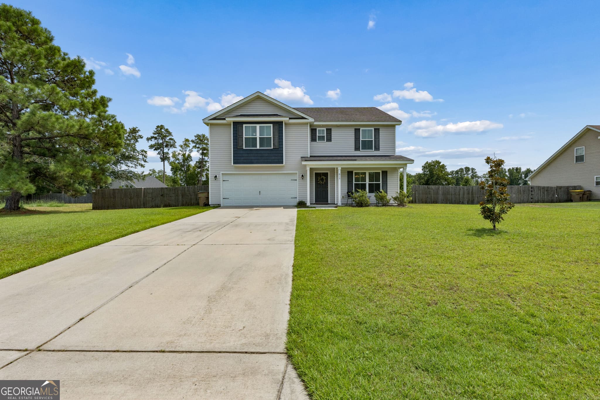 4 bedroom, 2.5 bathroom, 2,733 sq ft single family residence for sale at 618 Bledsoe Drive, Guyton, GA 31312 — photo 2