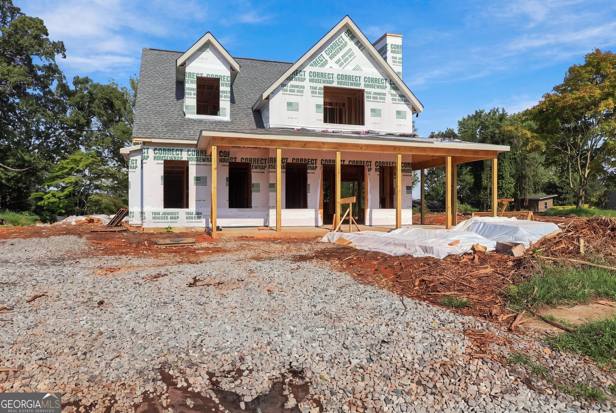 4 bedroom, 2.5 bathroom, 2,235 sq ft single family residence for sale at 170 McMillian Avenue, Demorest, GA 30535 — photo 1 of 36