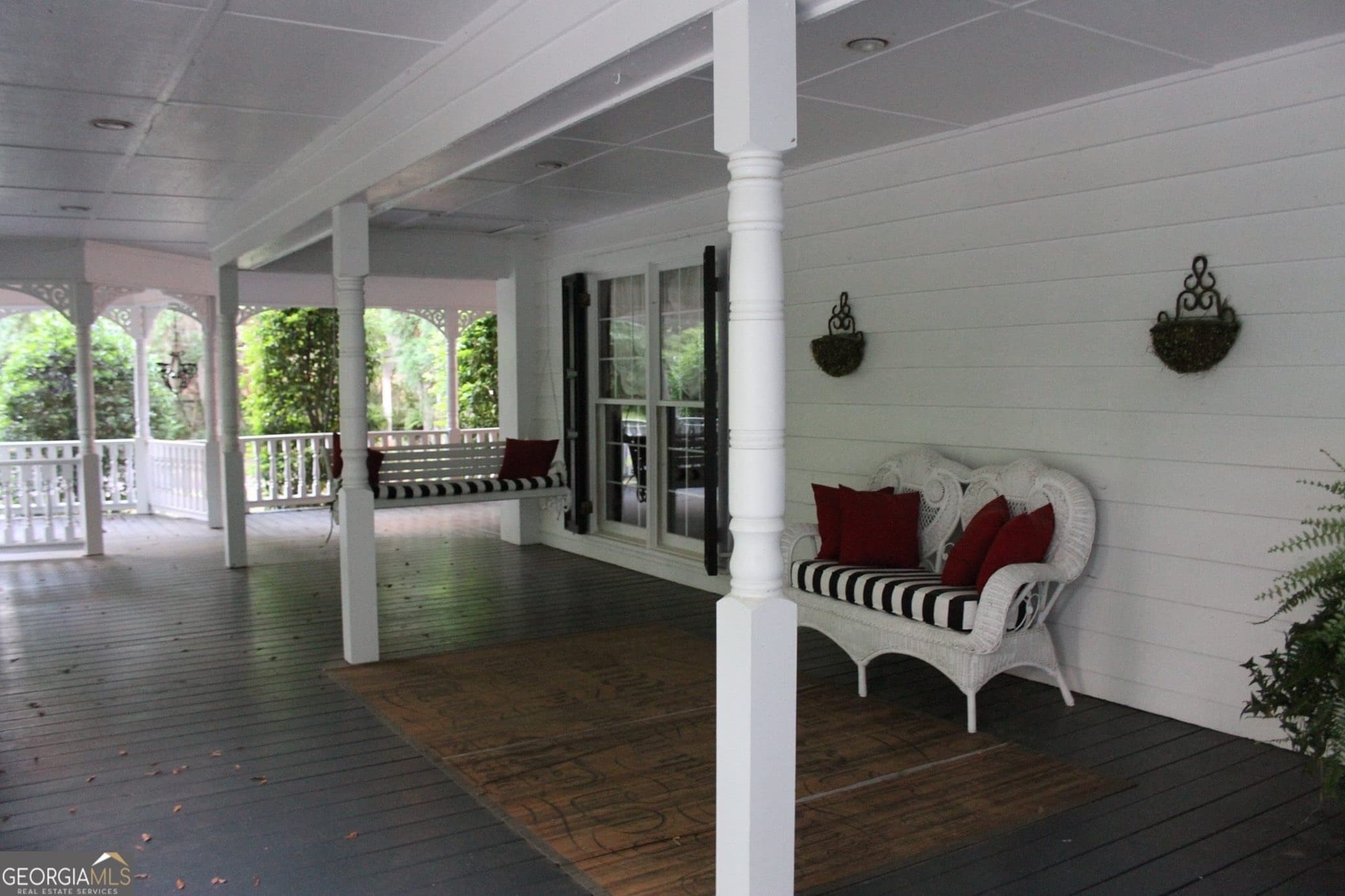 3 bedroom, 4 bathroom, 5,000 sq ft single family residence for sale at 124 N Valhalla Lane, Cordele, GA 31015 — photo 2