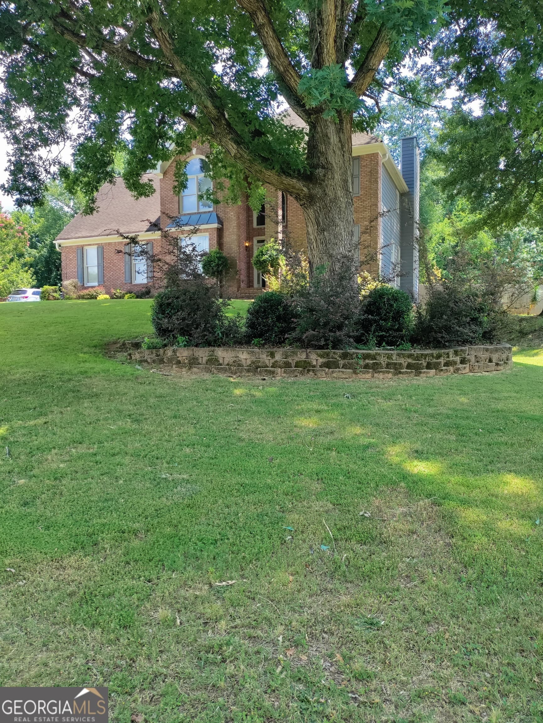 4 bedroom, 2.5 bathroom, 2,472 sq ft single family residence for sale at 125 Centennial Drive, Stockbridge, GA 30281 — photo 3