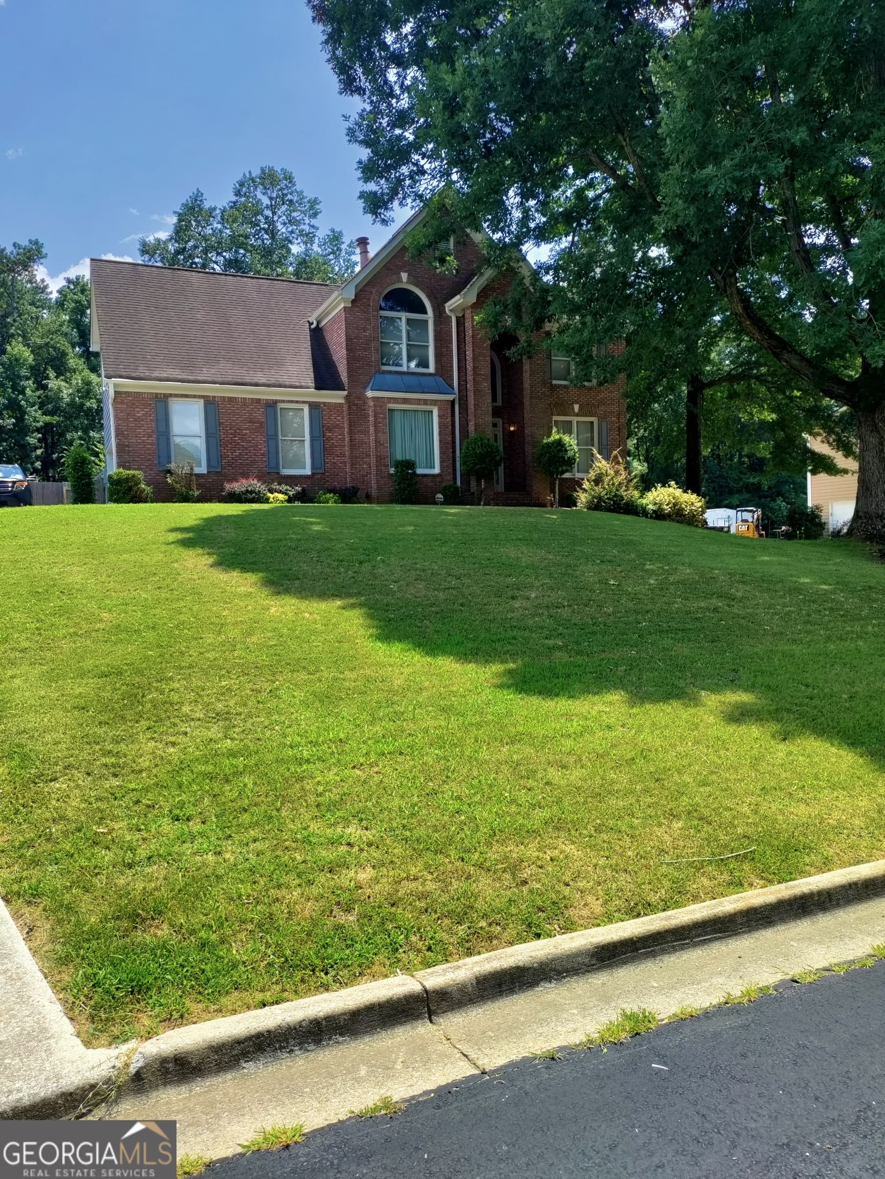 4 bedroom, 2.5 bathroom, 2,472 sq ft single family residence for sale at 125 Centennial Drive, Stockbridge, GA 30281 — photo 1 of 24