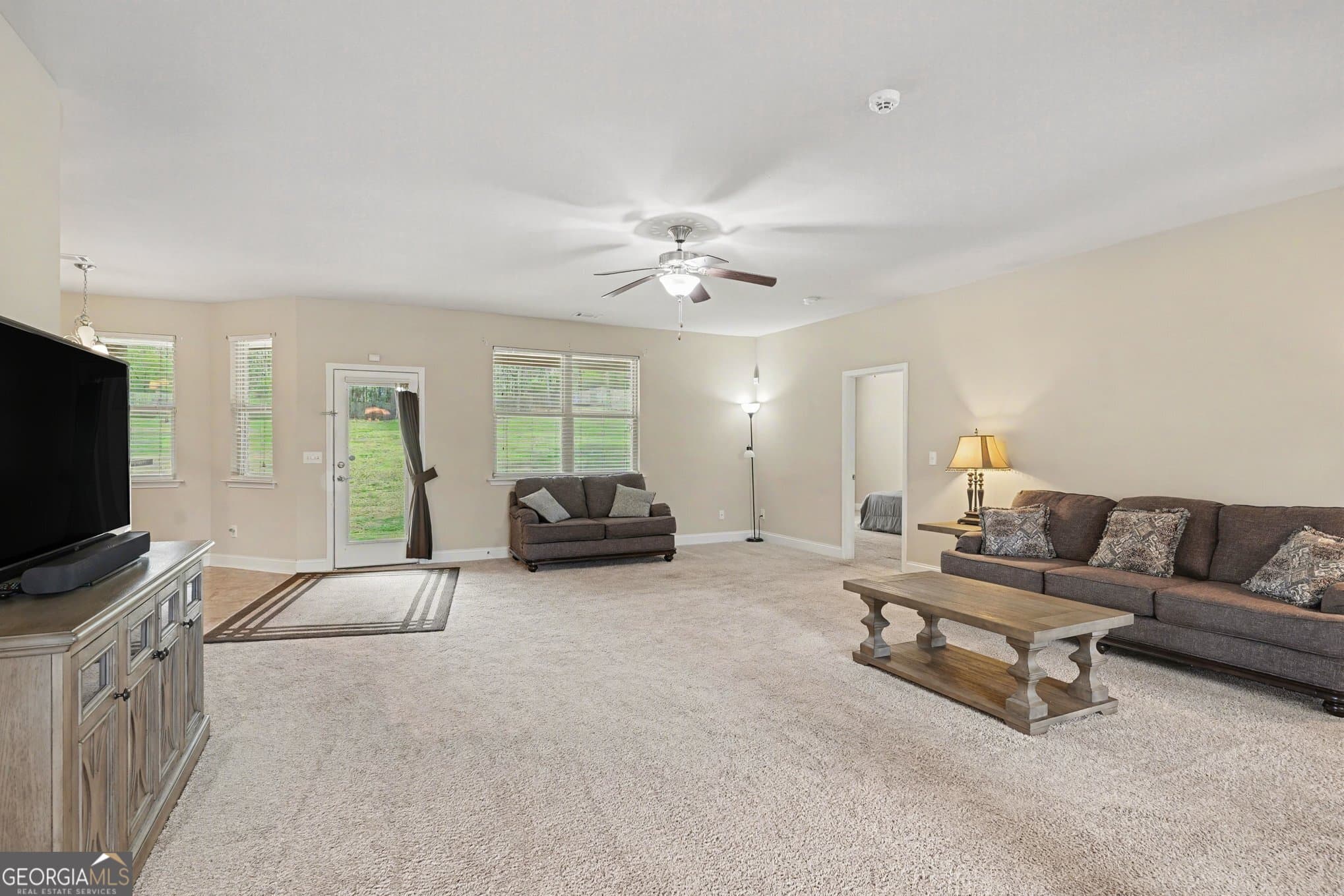 4 bedroom, 3 bathroom, 2,571 sq ft single family residence for sale at 1024 Yorkshire Drive, Griffin, GA 30223 — photo 8