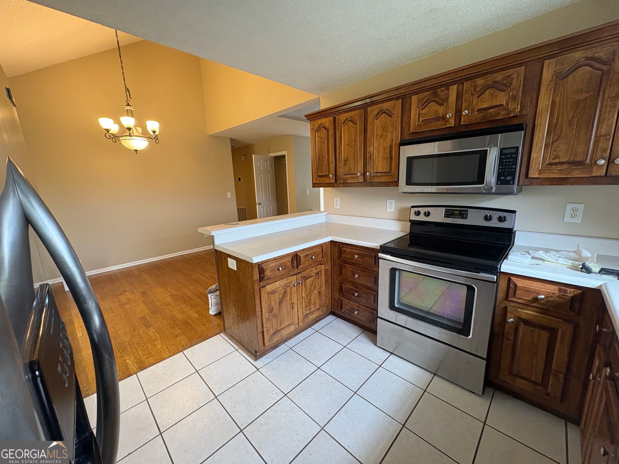 5 bedroom, 3 bathroom, 2,230 sq ft single family residence for rent at 13 Ferry Crossing Drive, Rome, GA 30161 for $2,250 a month — photo 10