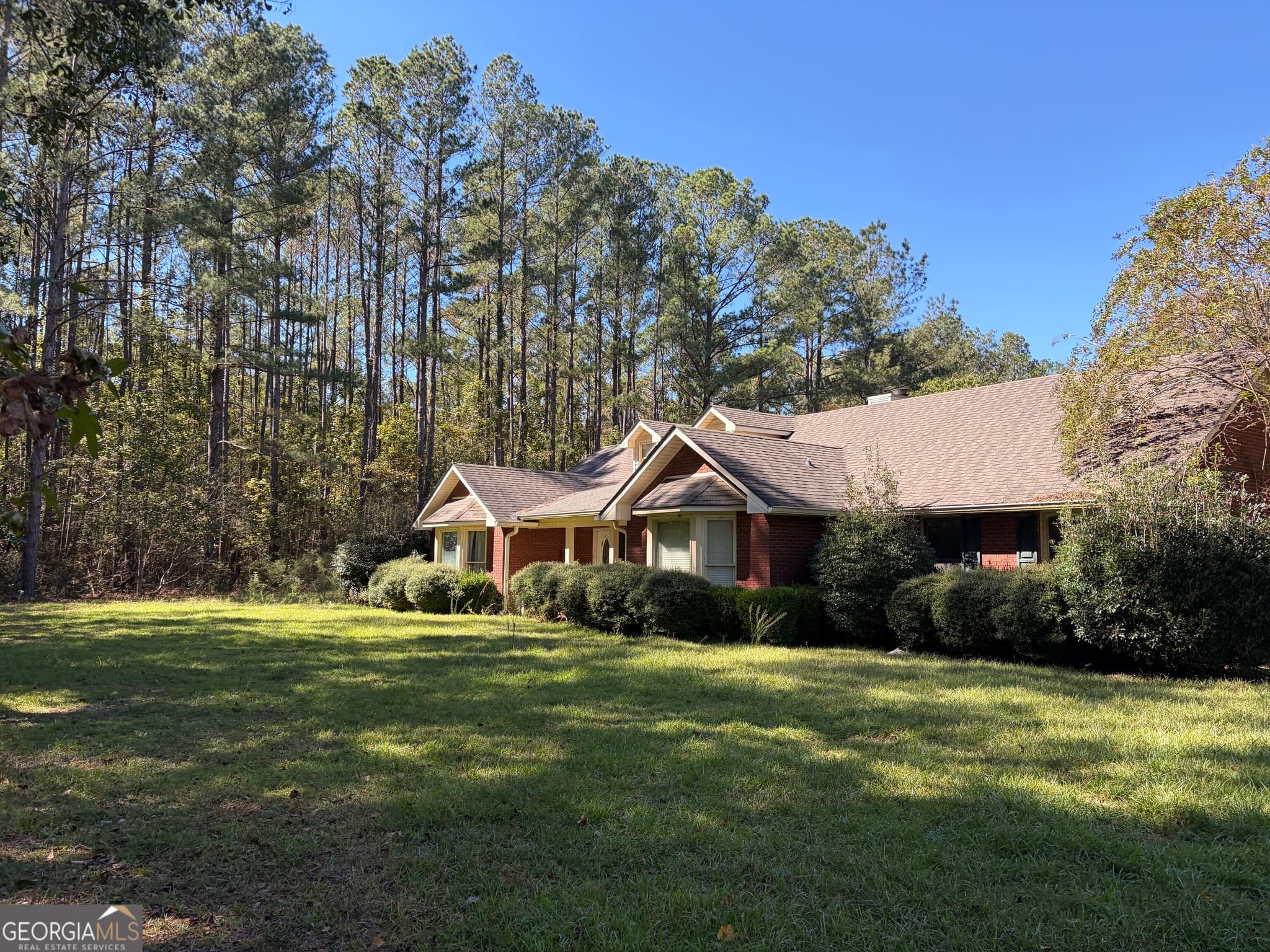 3 bedroom, 2 bathroom, 2,266 sq ft single family residence for sale at 12101 Burkhalter Road, Statesboro, GA 30461