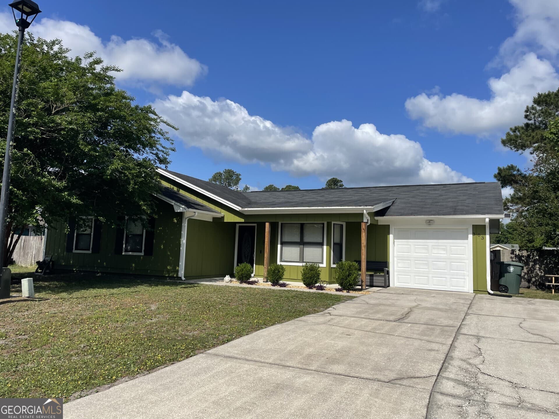 303 Dogwood Court, Kingsland, GA 31548 — most recent listing photo