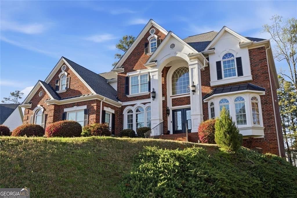 7 bedroom, 5.5 bathroom, 5,969 sq ft single family residence for sale at 5662 Tuxedo Drive, Douglasville, GA 30135 — photo 3