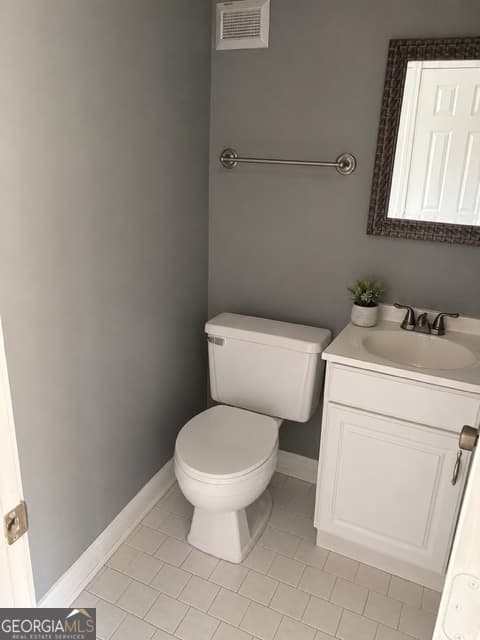 3 bedroom, 1.5 bathroom townhouse for sale at 1625 Conley Road 38, Conley, GA 30288 — photo 4