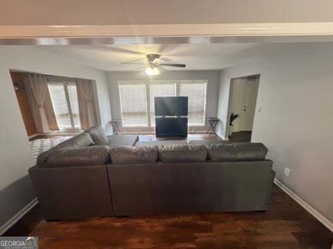 5 bedroom, 3 bathroom, 3,141 sq ft single family residence for sale at 323 Forest Hill Drive, Warner Robins, GA 31088 — photo 9