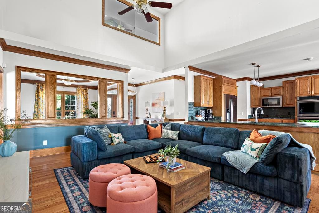 7 bedroom, 5 bathroom, 5,500 sq ft single family residence for sale at 280 Wilfar Strasse, Helen, GA 30545 — photo 10