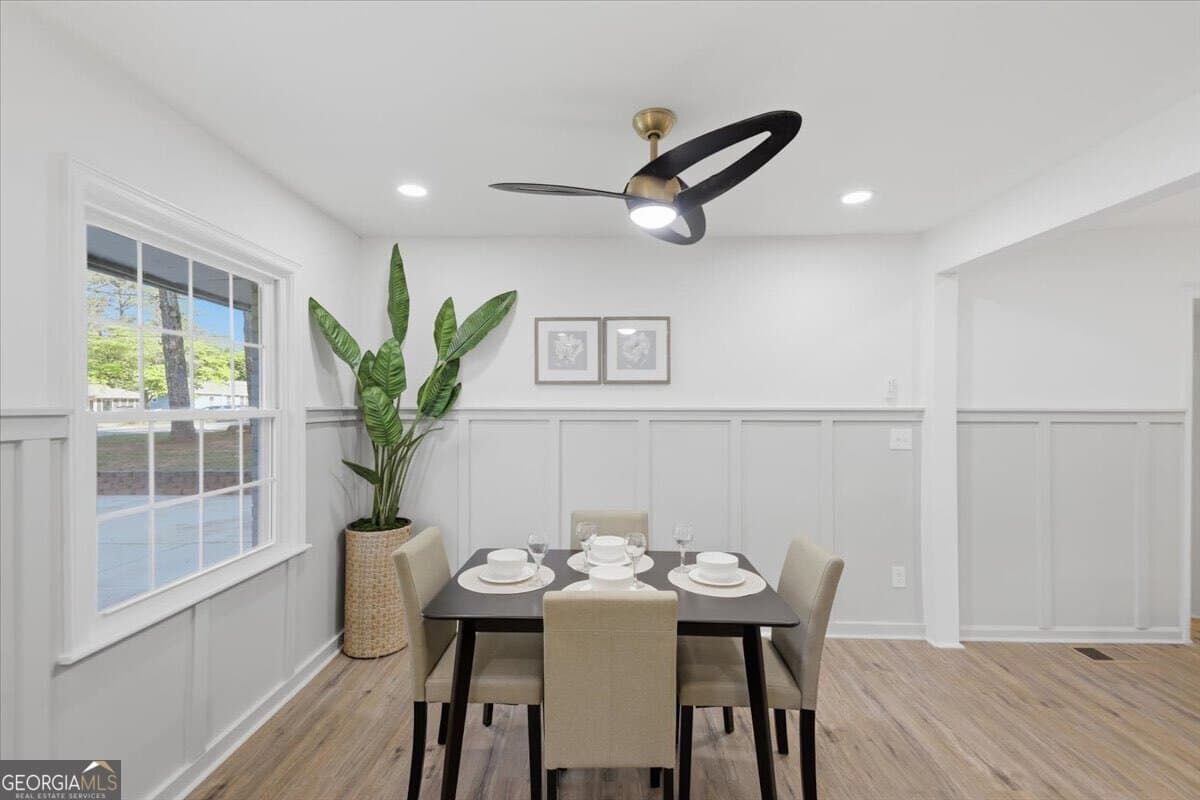 4 bedroom, 2.5 bathroom, 1,850 sq ft single family residence for rent at 2082 Rosewood Road, Decatur, GA 30032 for $2,100 a month — photo 3