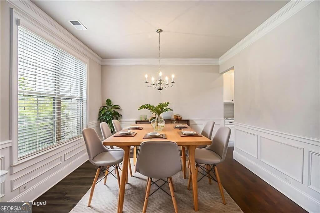 4 bedroom, 3 bathroom, 3,082 sq ft single family residence for sale at 283 Hickory Pointe Drive, Acworth, GA 30101 — photo 3