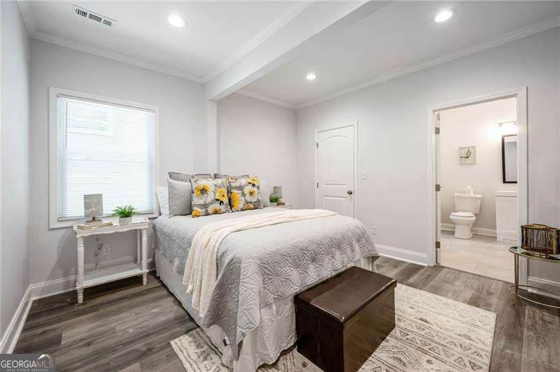 3 bedroom, 2 bathroom, 1,400 sq ft single family residence for sale at 872 Beryl Street, Atlanta, GA 30310 — photo 6
