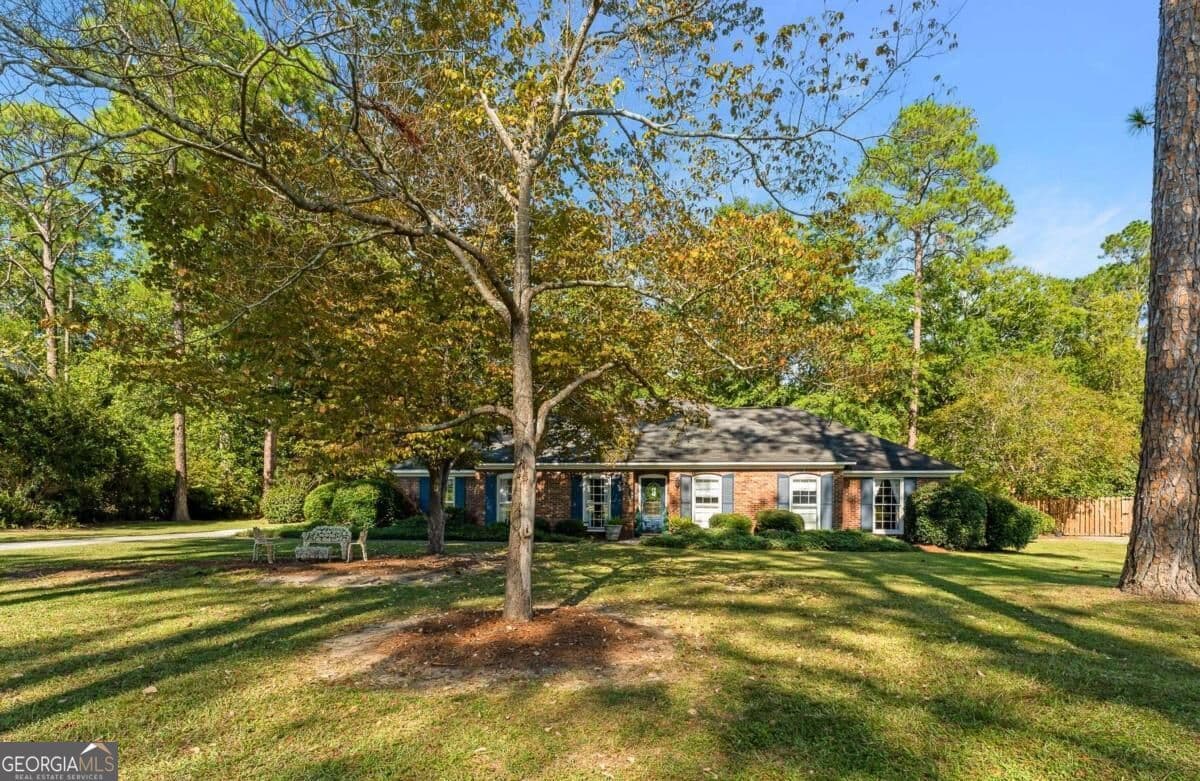 3 bedroom, 2 bathroom single family residence for sale at 118 Pineneedle Road, Statesboro, GA 30458