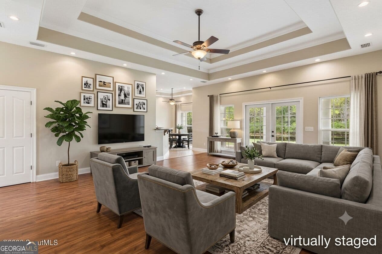 3 bedroom, 3 bathroom, 2,707 sq ft single family residence under contract at 190 Lakes Drive, Brunswick, GA 31523 — photo 4