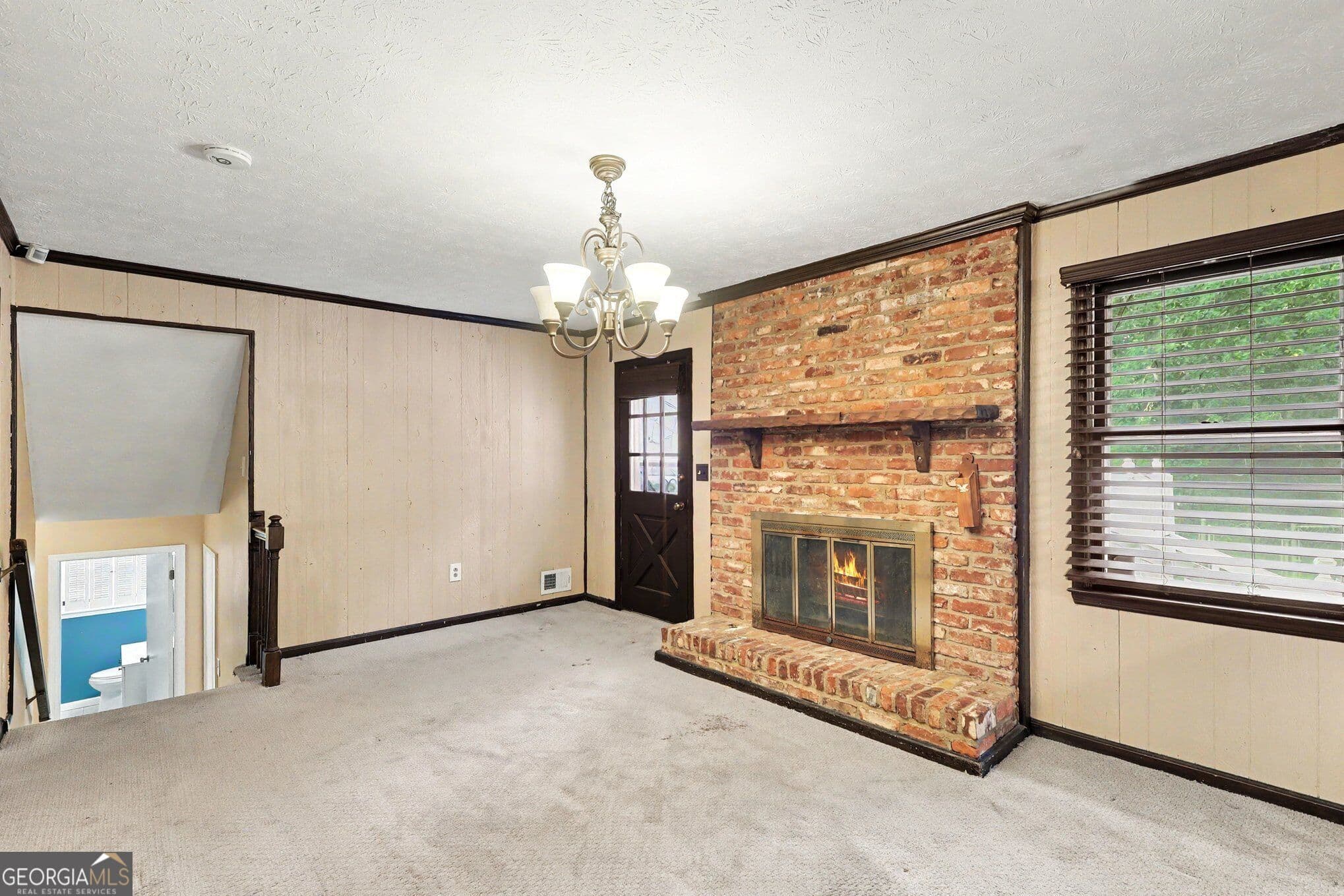 4 bedroom, 2 bathroom, 1,864 sq ft single family residence for sale at 6547 Annette Court, Riverdale, GA 30296 — photo 10