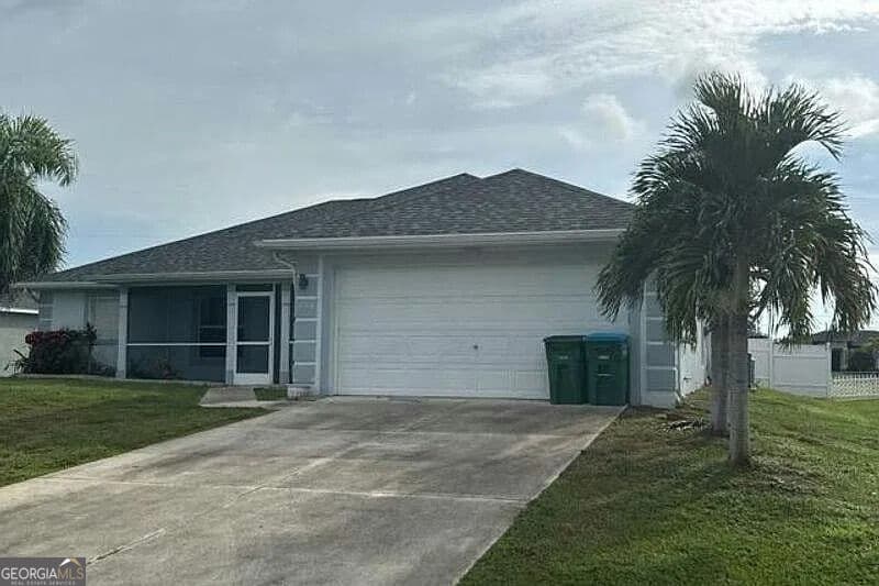 3 bedroom, 2 bathroom, 2,035 sq ft single family residence for sale at 235 NW 25th Place, Cape Coral, FL 33993 — photo 3