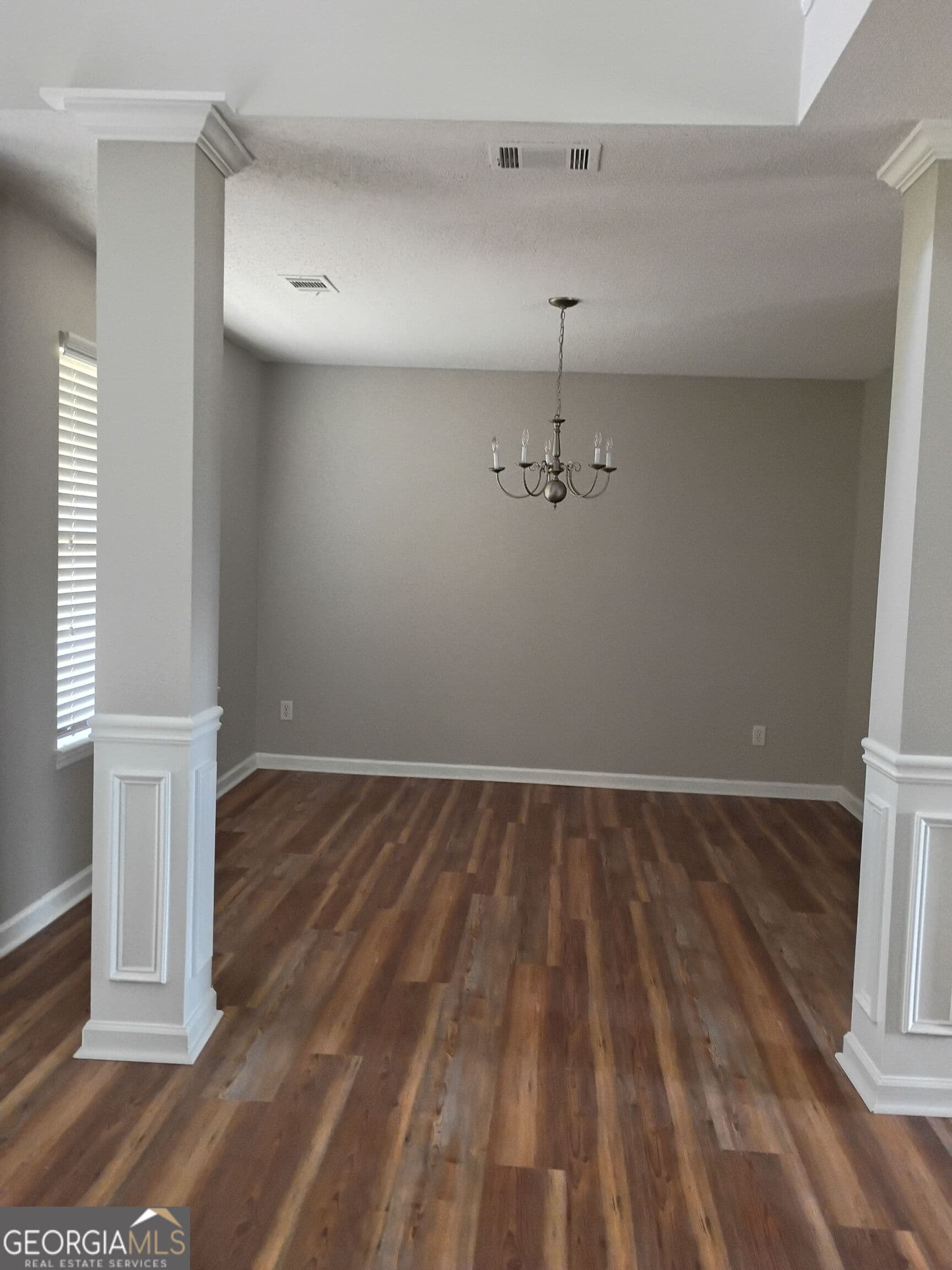 4 bedroom, 3 bathroom, 2,691 sq ft single family residence for sale at 314 Megan Drive, Hampton, GA 30228 — photo 3