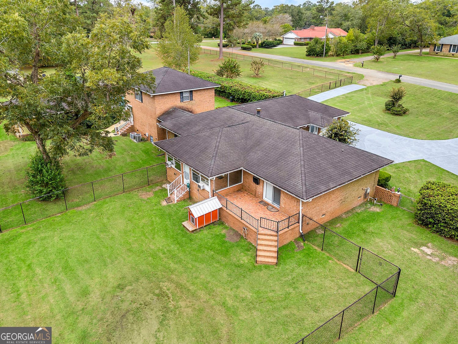 5 bedroom, 4.5 bathroom, 4,256 sq ft single family residence for sale at 1296 McQuaig Street, Cairo, GA 39828 — photo 9