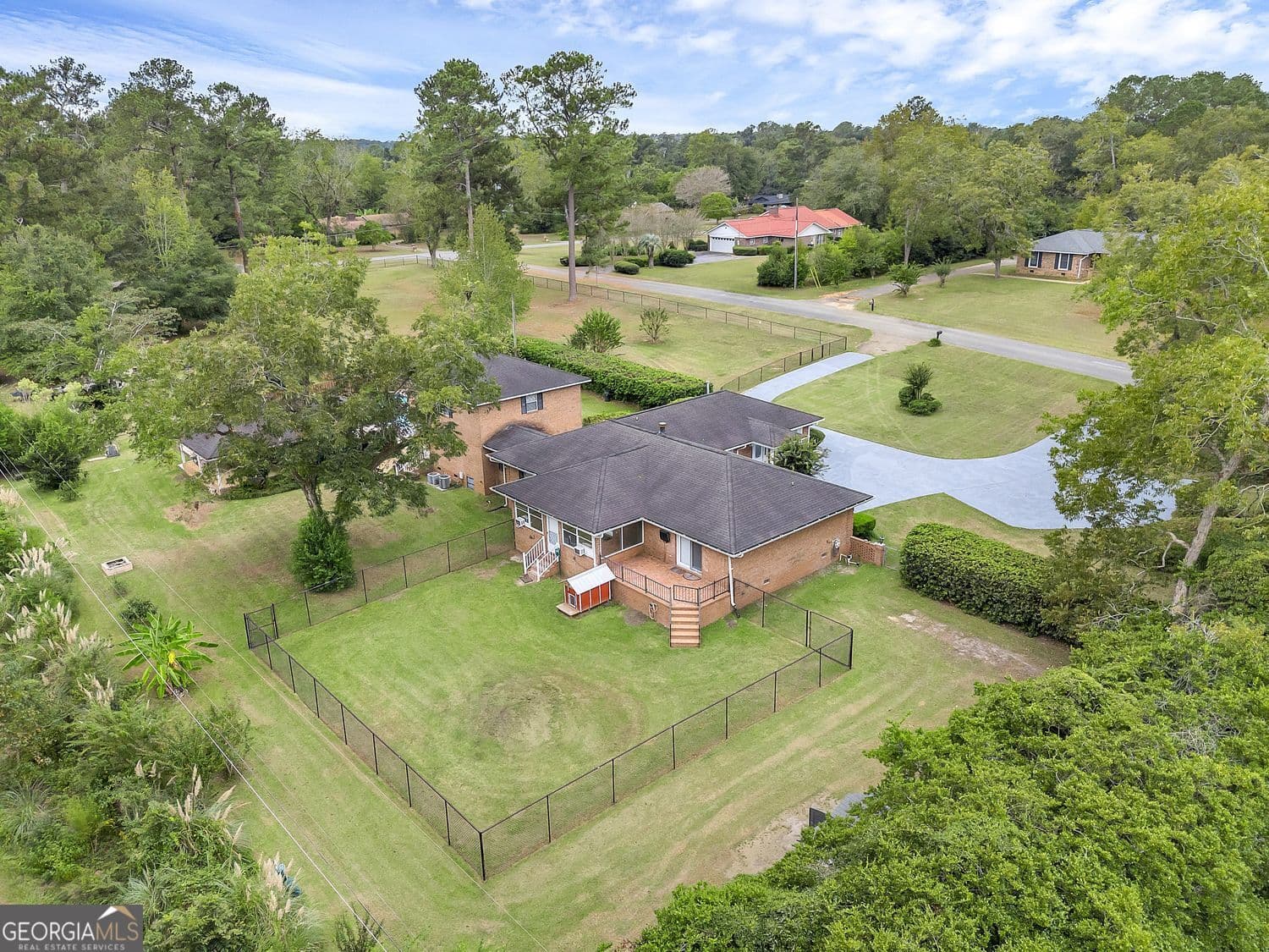 5 bedroom, 4.5 bathroom, 4,256 sq ft single family residence for sale at 1296 McQuaig Street, Cairo, GA 39828 — photo 8