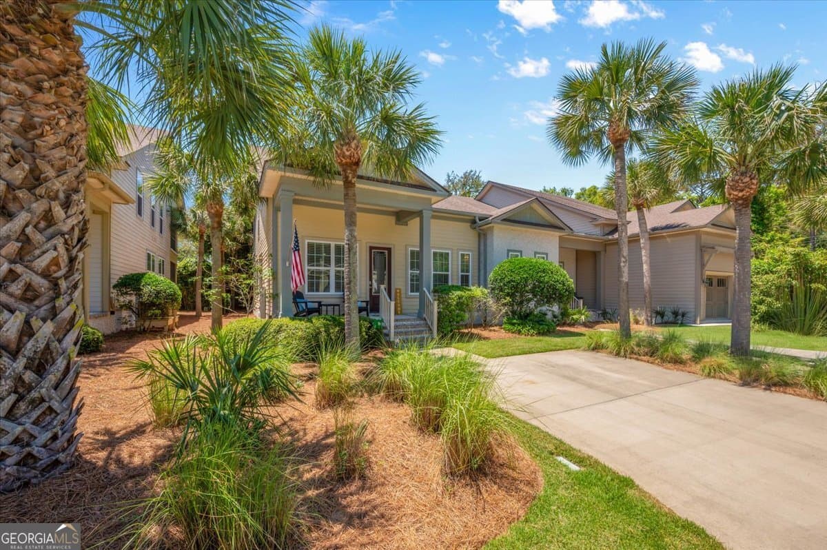 3 bedroom, 3.5 bathroom, 1,674 sq ft townhouse under contract at 104 Turtle Track Lane, Jekyll Island, GA 31527 — photo 2