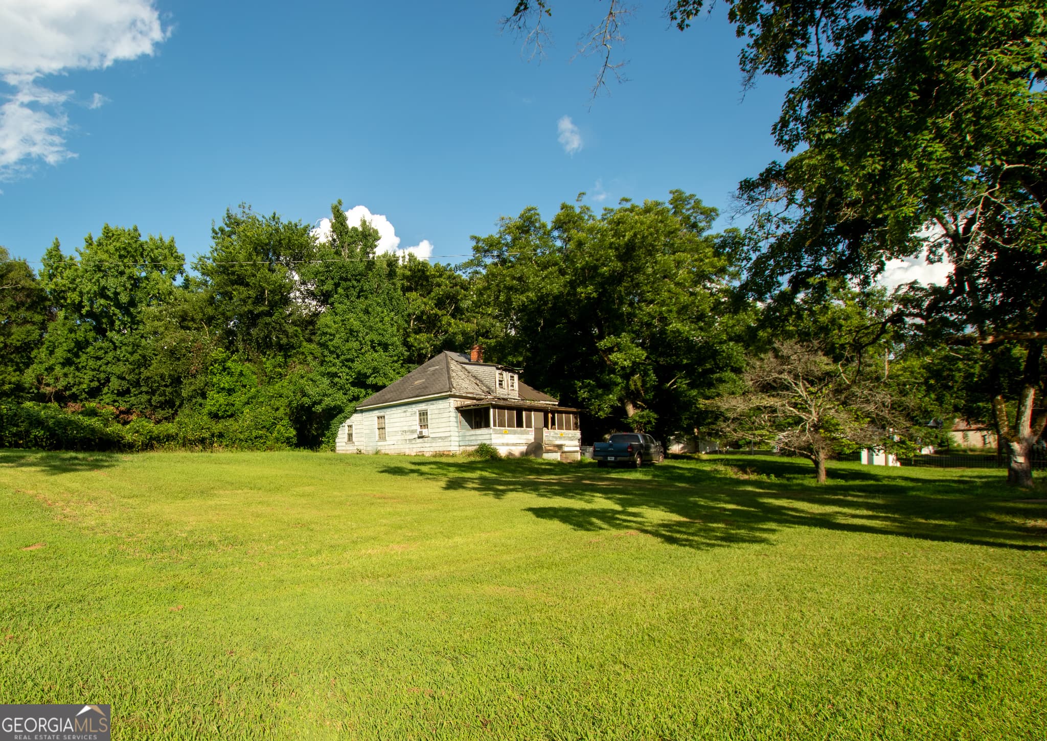 3 bedroom, 1 bathroom single family residence for sale at 2282 Ga Highway 11, Hillsboro, GA 31038 — photo 3