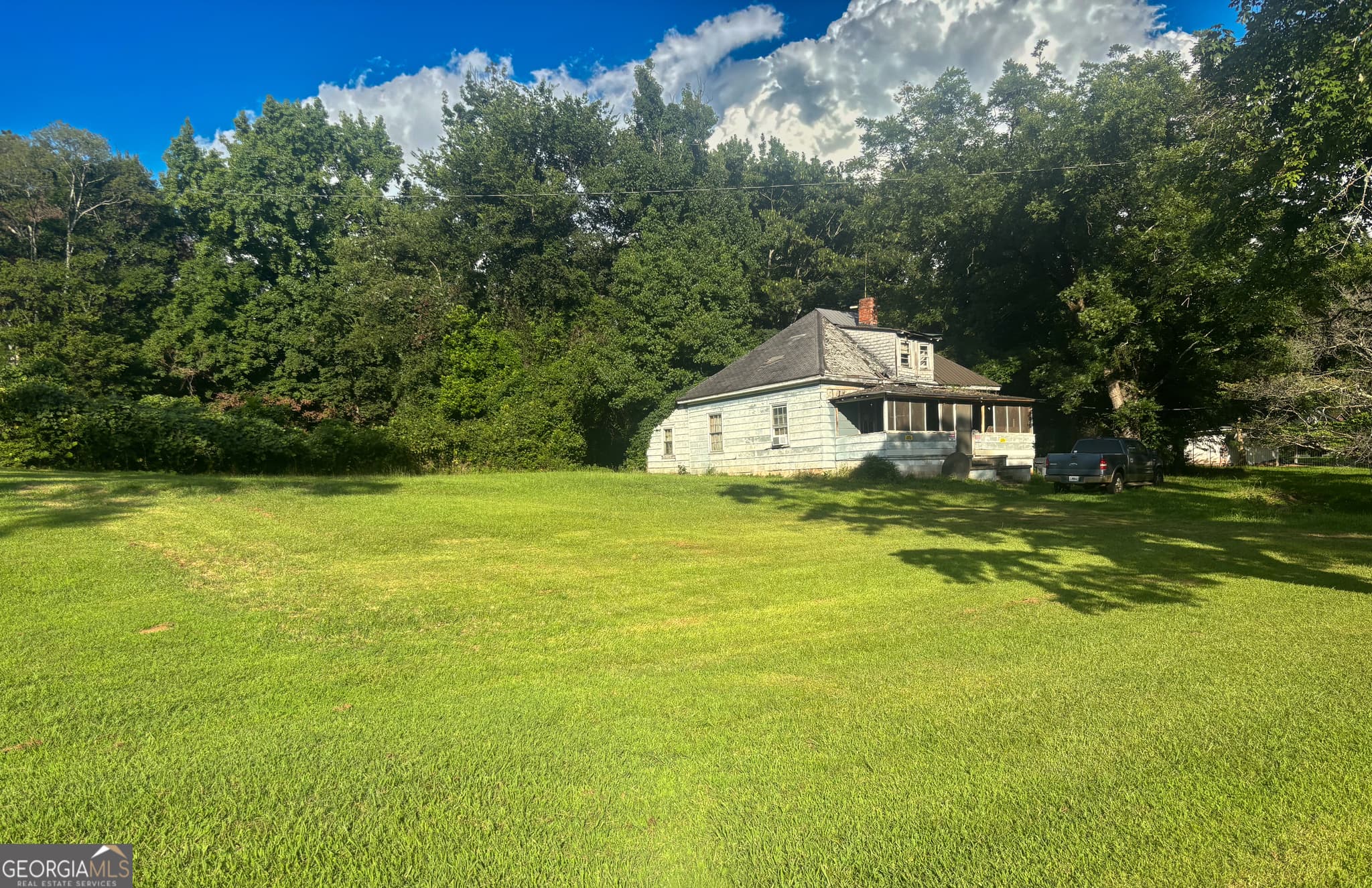 3 bedroom, 1 bathroom single family residence for sale at 2282 Ga Highway 11, Hillsboro, GA 31038 — photo 1 of 13